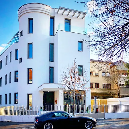 Отель Pergola Boutique 4*