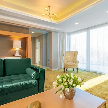 Otel Pergola Boutique Bükreş