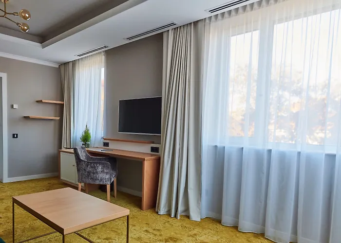 Pergola Boutique Бухарест