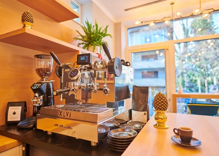 Pergola Boutique Бухарест