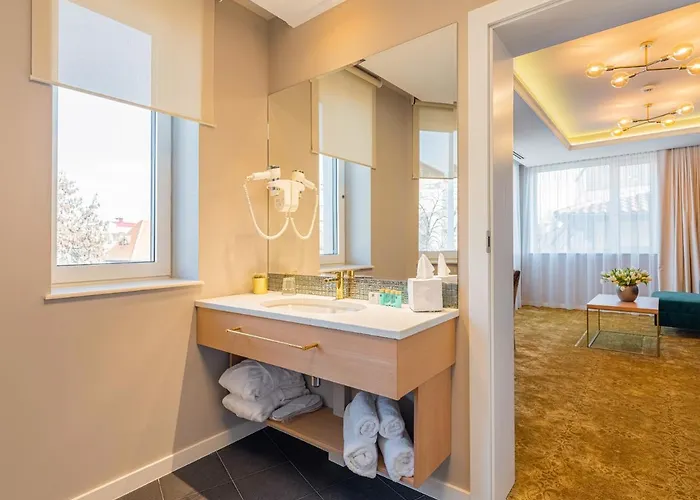 Готель Pergola Boutique 4*