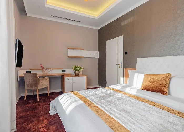 Pergola Boutique 4*