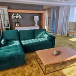 Otel Pergola Boutique Bükreş