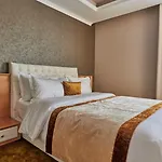 Pergola Boutique 4*