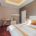 Pergola Boutique 4*