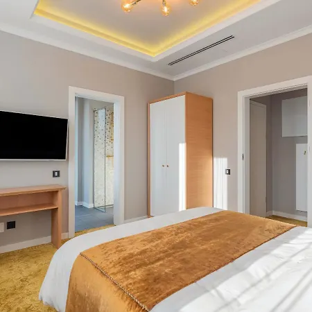 Pergola Boutique 부쿠레슈티