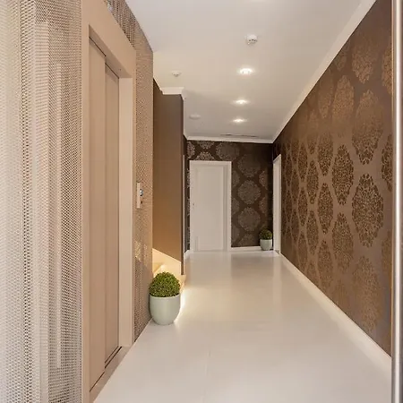 Pergola Boutique